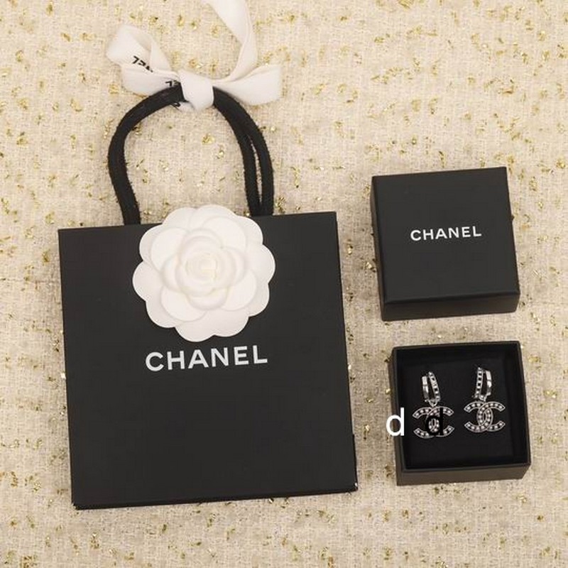 Chanel Earrings 61